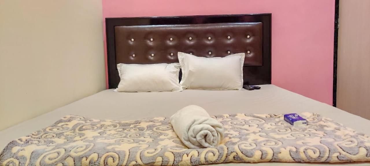 Wow 3* Mumbai