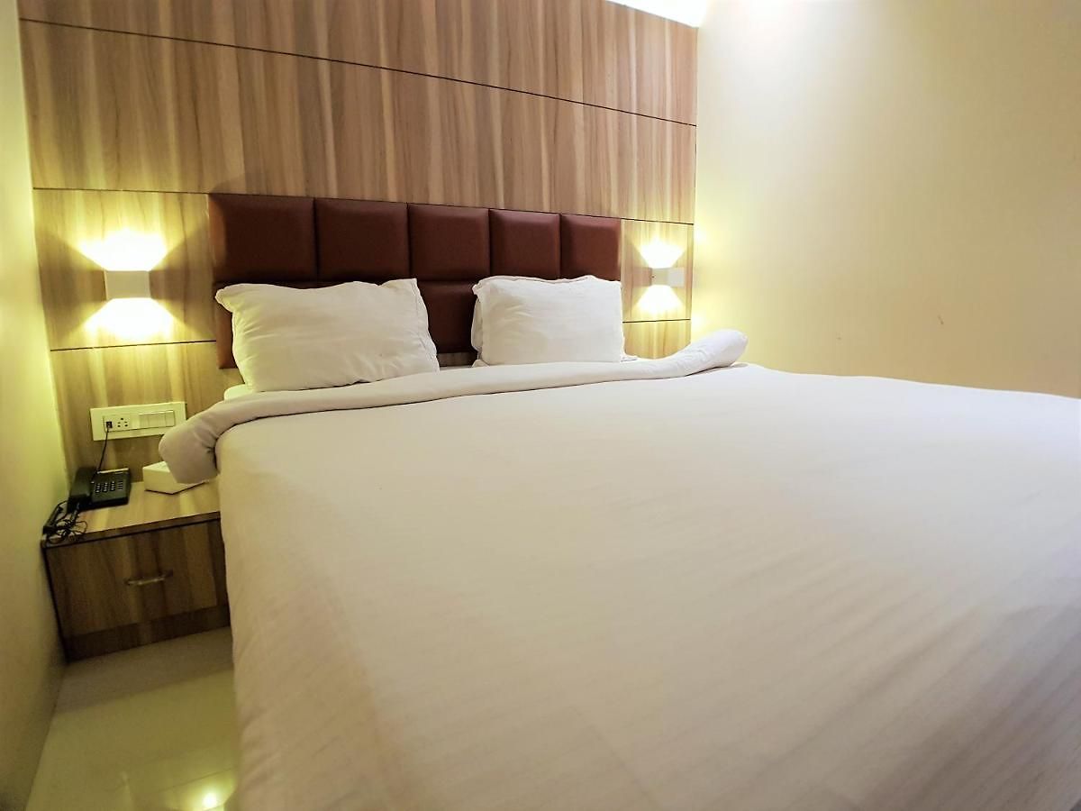 Hexhotel Wellin 3* Mumbai
