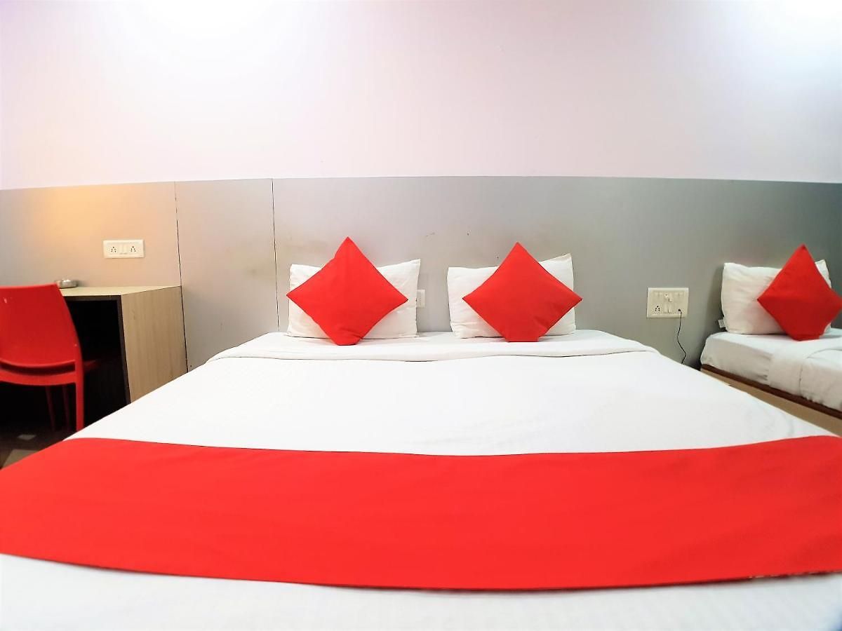 Hexhotel Kailash 2*