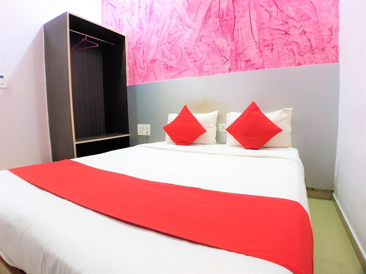 Hexhotel Kailash Hotel 2*