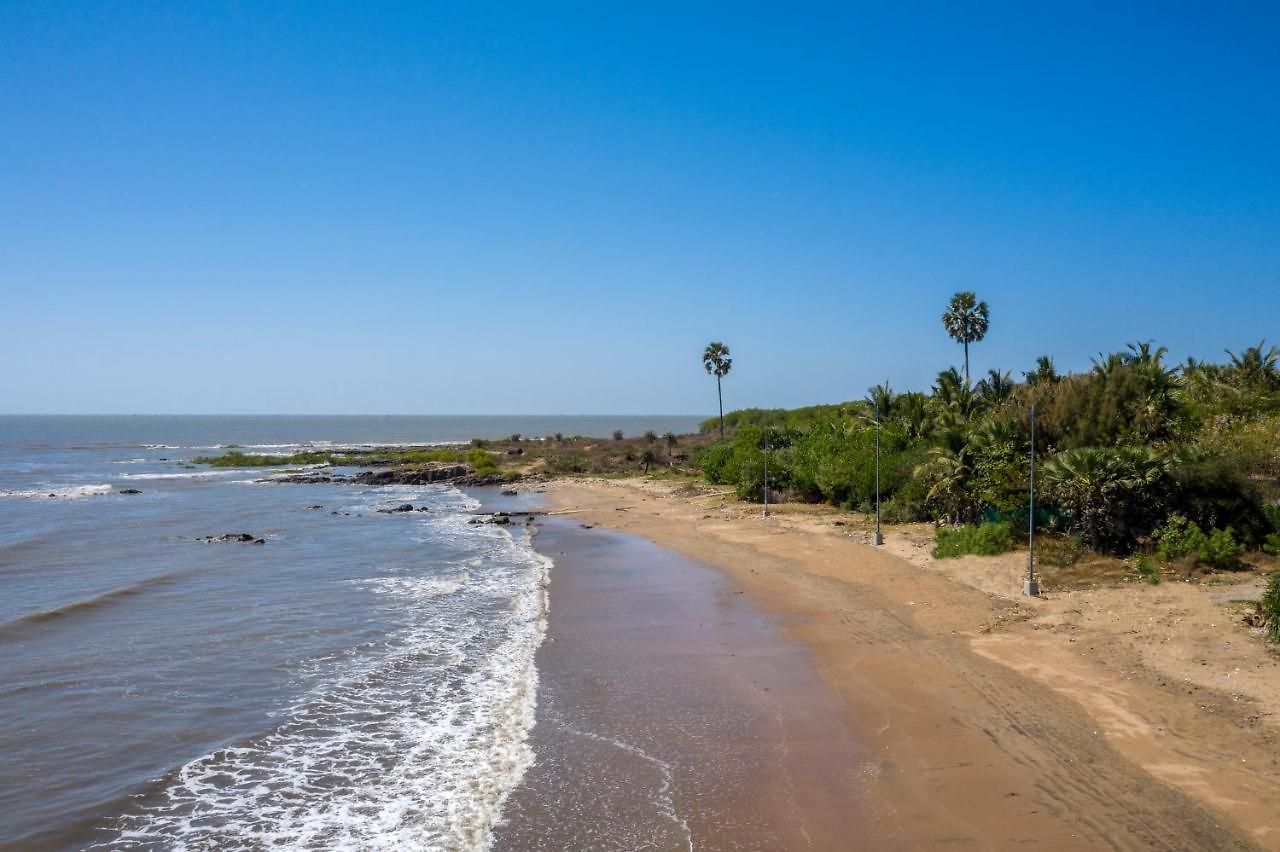 Villa Ama & Trails, House Madh Island Mumbai
