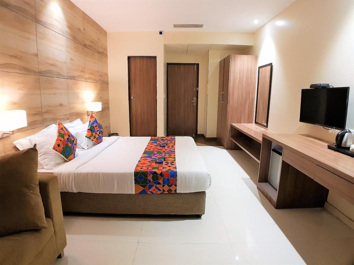 Hotel Phonix 3*