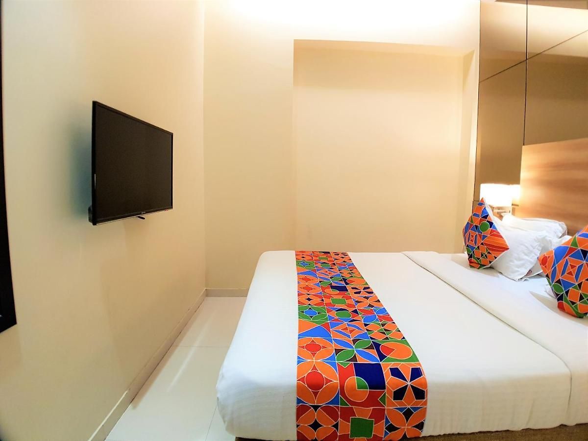 Phonix Hotel 3*