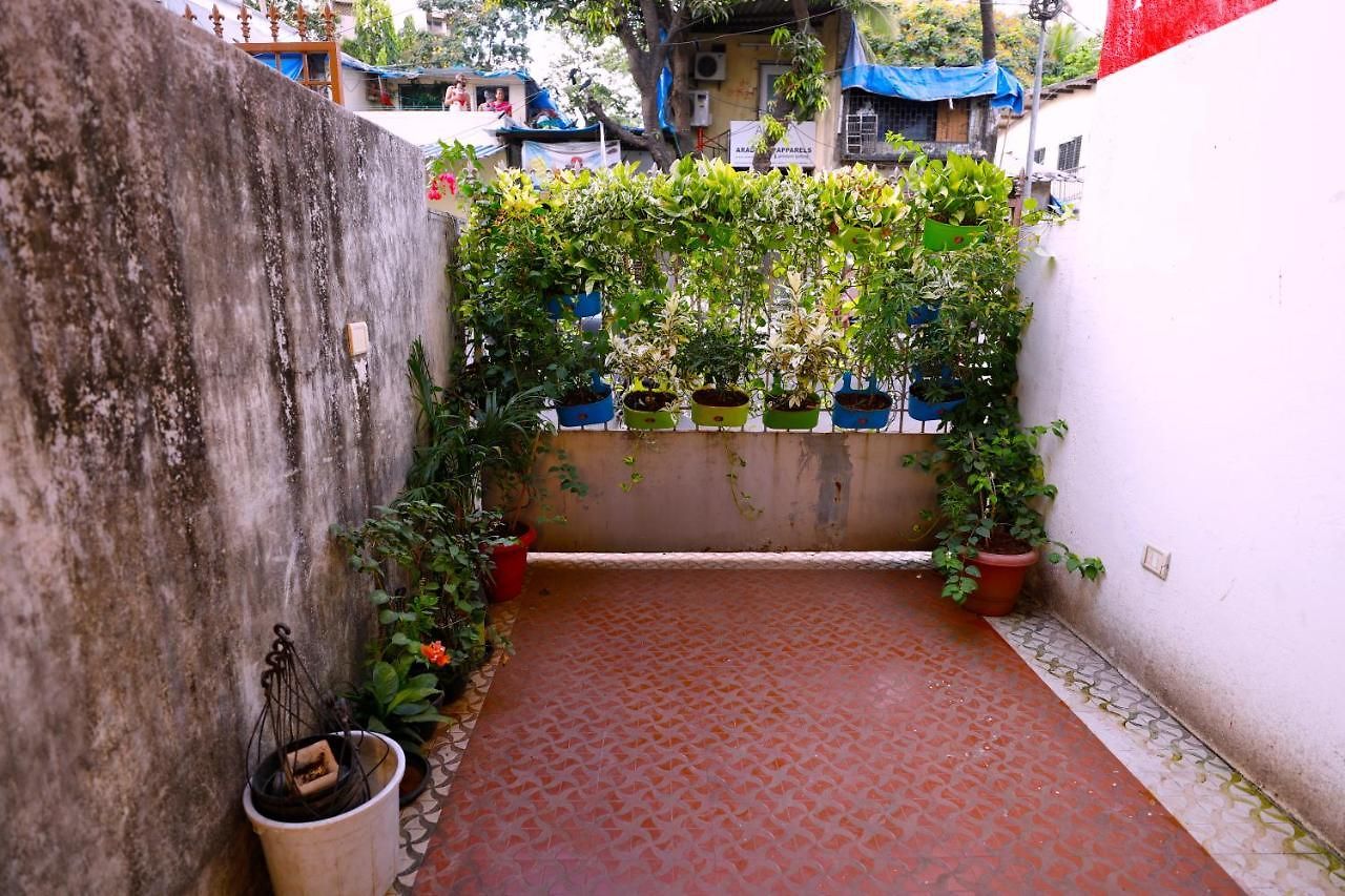 Nap Manor Hostel Mumbai
