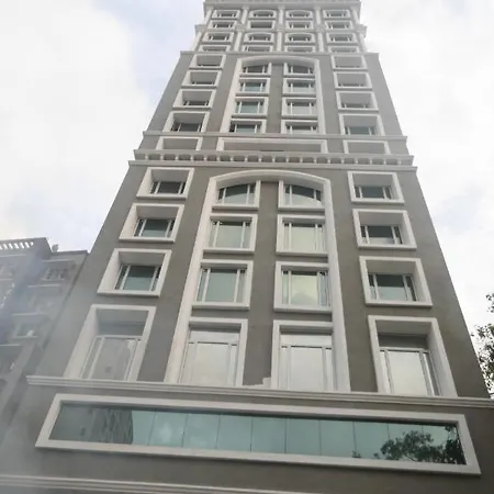 Cliffton Hotel Mumbai