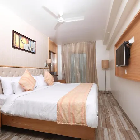 Cliffton Hotel Mumbai