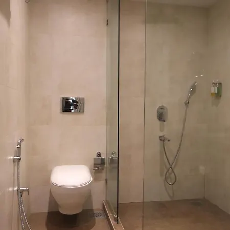 Cliffton 4* Mumbai