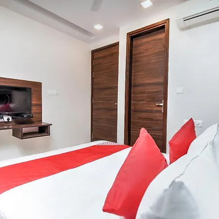 Hotel Oyo 74865 Neelkamal