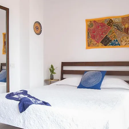 Connekthomes - Sea Views In Bandra Mumbai