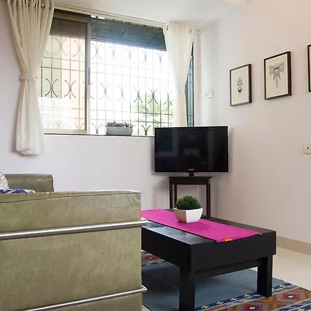 Guest house Connekthomes - Sea Views In Bandra 3*