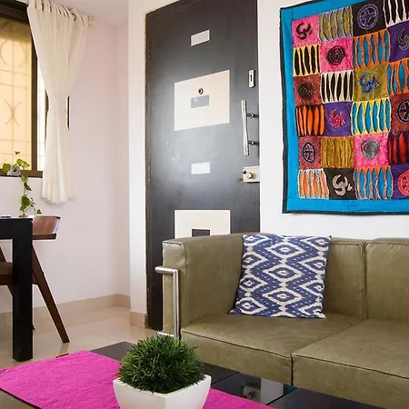 Connekthomes - Sea Views In Bandra Guest house 3*