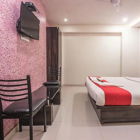 Hotel Mantra Residency