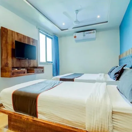 West - Andheri West Hotel Mumbai