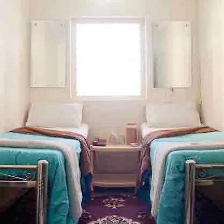 New India Hotel 2*