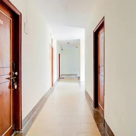 Oyo 66827 Island Club Hotel Mumbai