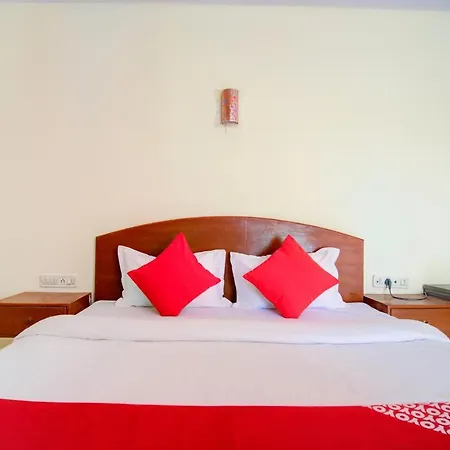 Oyo 66827 Island Club 3* Mumbai