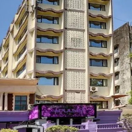 Ramee Guestline Khar Mumbai