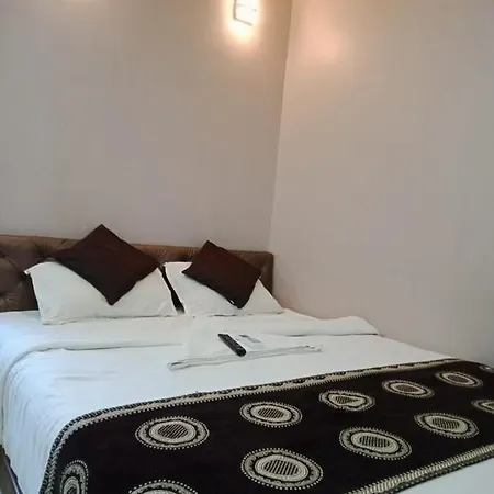 Star Residency 2*