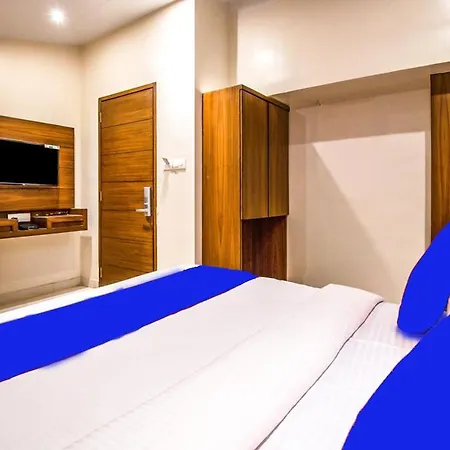 Hotel West - Andheri West