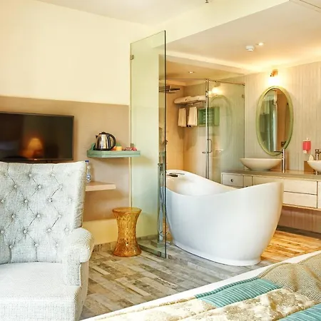Hotel Aureole Mumbai