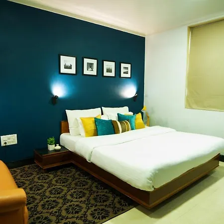 Manas Residency 3*