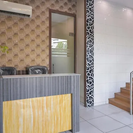 Palace Residency Near Lokmanya Tilak Terminus
