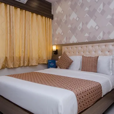 Hotel Oyo 14056 Golden Arch Mumbai