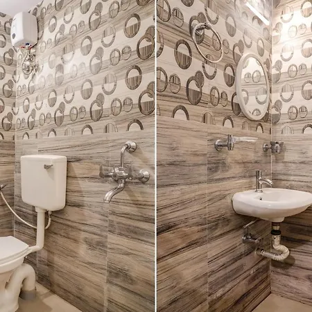Oyo 45370 Elegant Powai