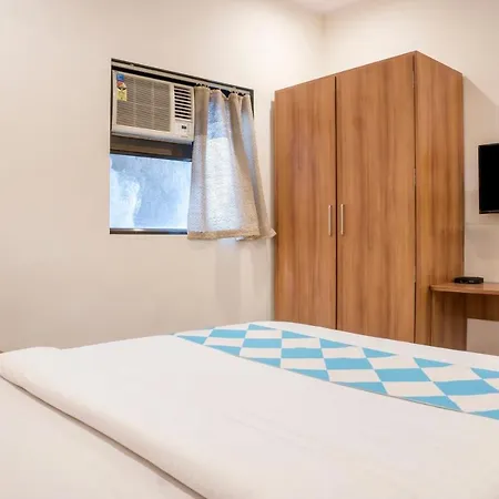 Oyo 45370 Elegant Powai 3*