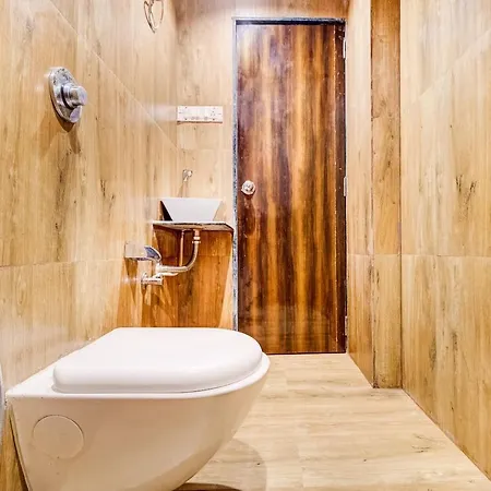 Hotel Oyo 43828 Zara
