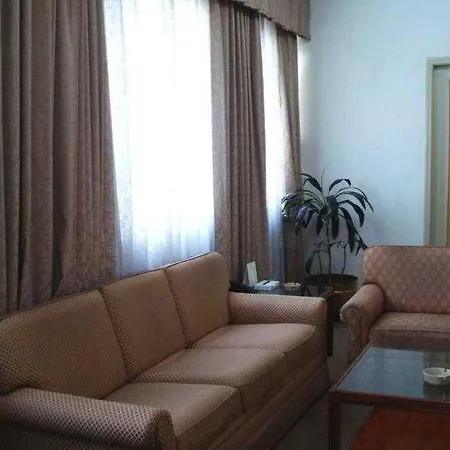 Ritz 3* Mumbai