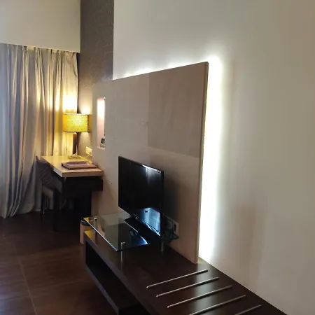 Satkar Residency Hotel Thane
