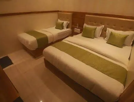 Al Madina Palace Hotel 2*