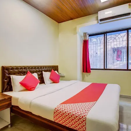 Oyo 41894 Vaishnavi Residency Mumbai