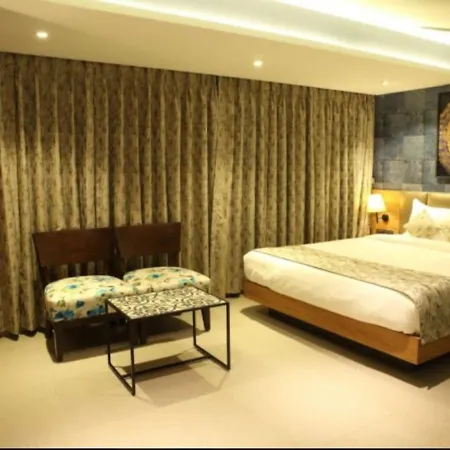 Bindra's Supremacy Andheri Midc 3*