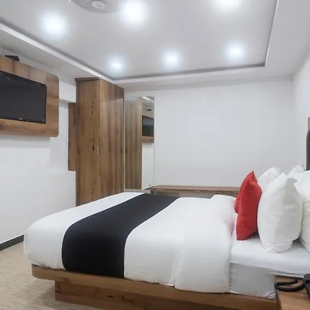 Capital O 68823 Baba's Residency Mumbai
