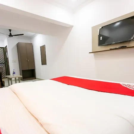 Hotel Collection O 74412 Ardaas Residency Mumbai