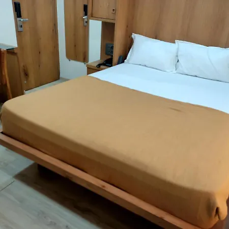 Hotel Elegancenx Andheri