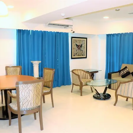 Hotel Hexhotel Castle New 3*