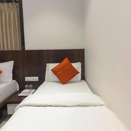 Hotel Flora Suites Mumbai