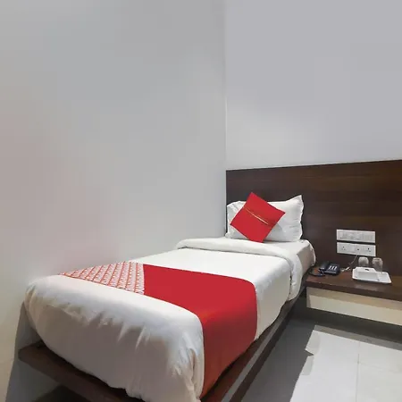 Hotel Flora Suites Mumbai