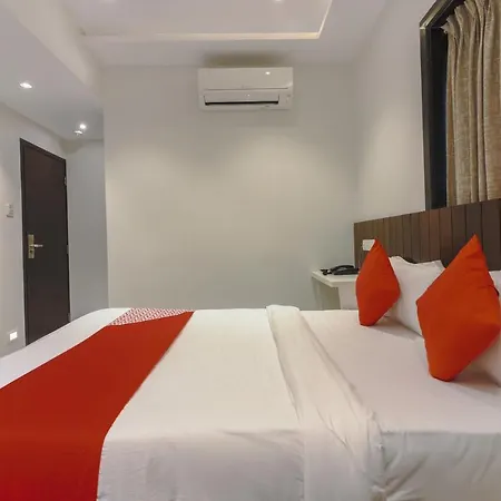 Flora Suites Hotel