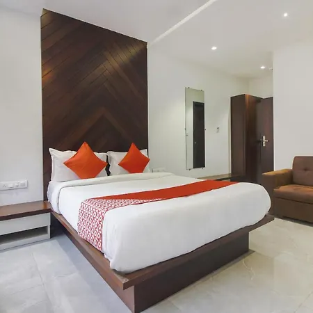 Hotel Flora Suites Mumbai
