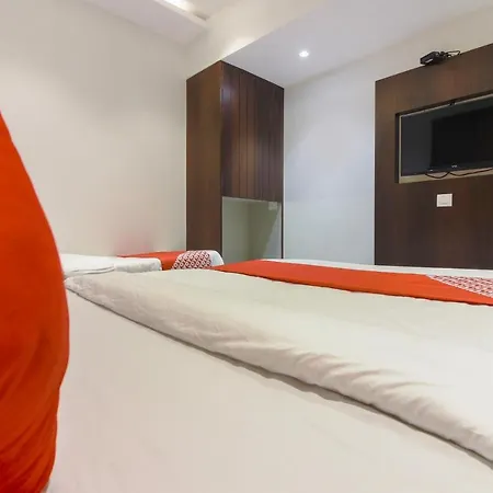 Flora Suites