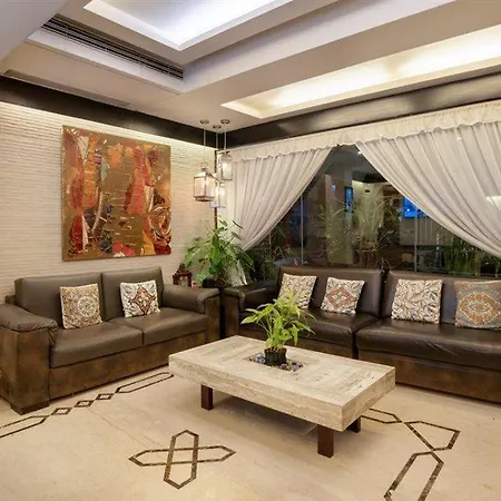 Executive Enclave 3*
