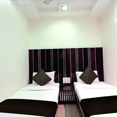 Apple Guest house *