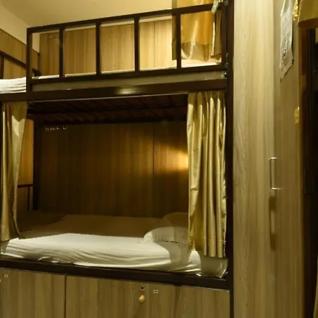 Hotel Golden Palace *