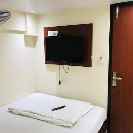 Castle Hotel 3*