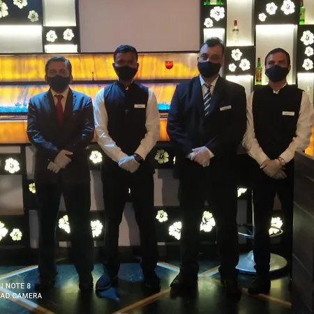 Hotel Plaza Mumbai
