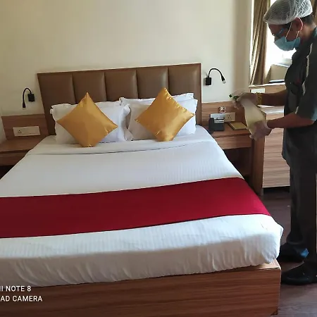 Plaza Hotel Mumbai